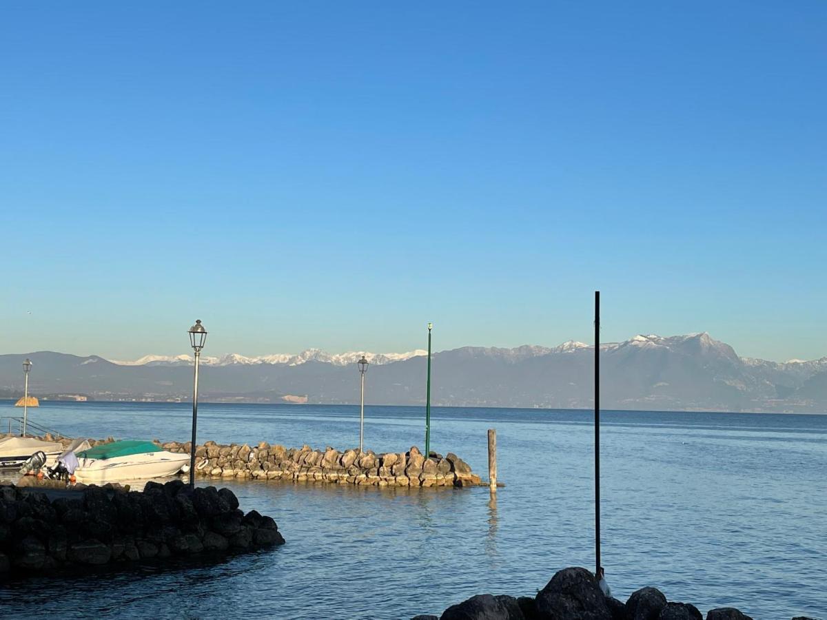 Casa Caterina Lake View Holidays Apartments Peschiera del Garda Eksteriør billede